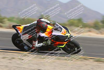 media/Sep-30-2023-SoCal Trackdays (Sat) [[636657bffb]]/Turn 3 Inside (1035am)/